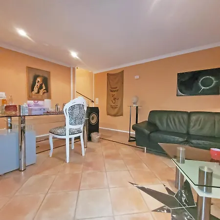 Appartement Close To Nature,airport, Fair Ratingen