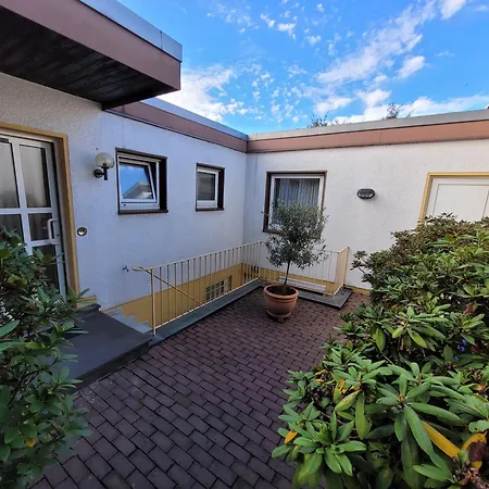 Close To Nature,airport, Fair Appartement Ratingen